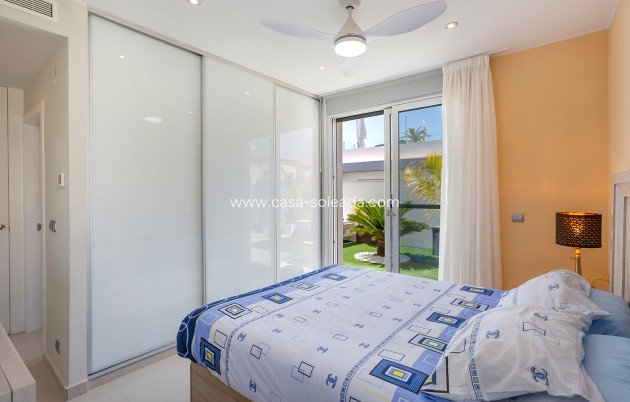 Herverkoop - Villa - Torrevieja - La Siesta