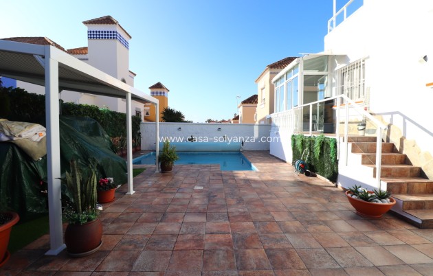 Resale - Villa - Orihuela Costa - Villamartin