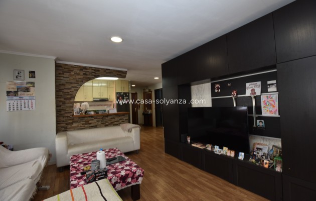 Resale - Apartment / flat - Torrevieja