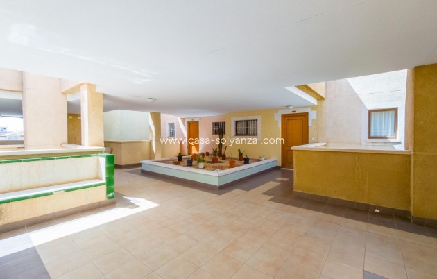 Resale - Flat - Torrevieja - Centro