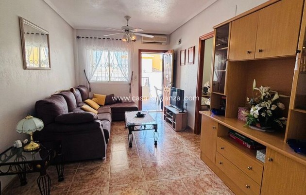 Resale - Apartment / flat - Punta Prima - Costa Blanca