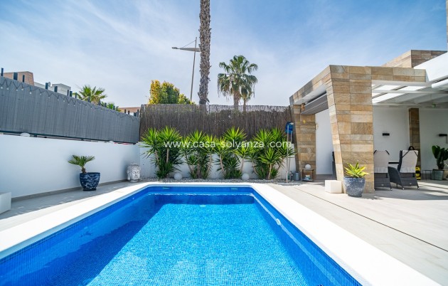 Resale - Villa - Algorfa - La Finca Golf