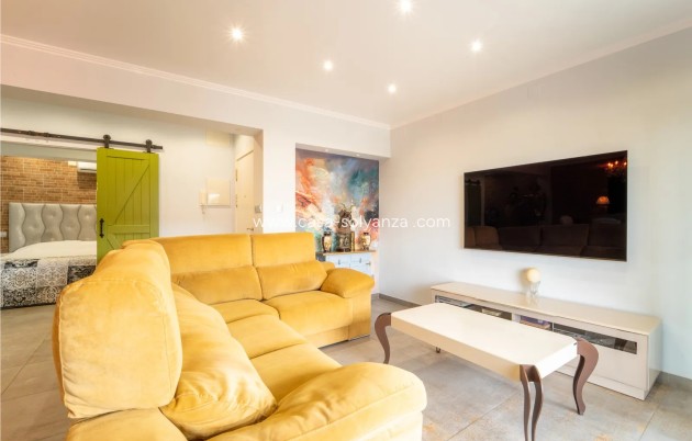Resale - Apartment / flat - Torrevieja - Playa Del Cura