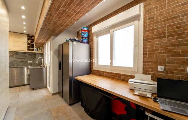 Resale - Apartment / flat - Torrevieja - Playa Del Cura