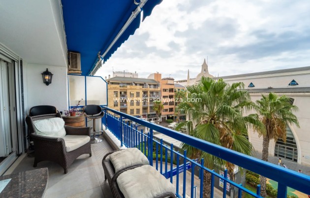 Resale - Apartment / flat - Torrevieja - Playa Del Cura