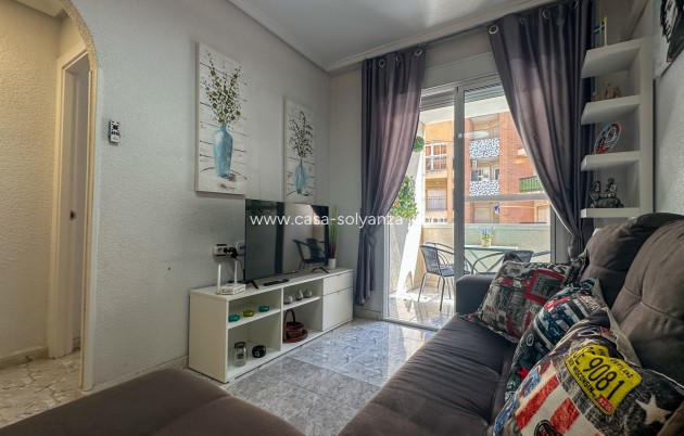 Resale - Apartment / flat - Torrevieja - Costa Blanca