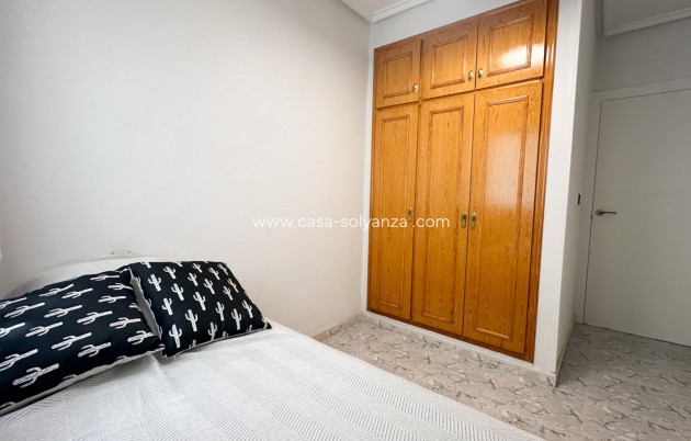 Resale - Apartment / flat - Torrevieja - Costa Blanca