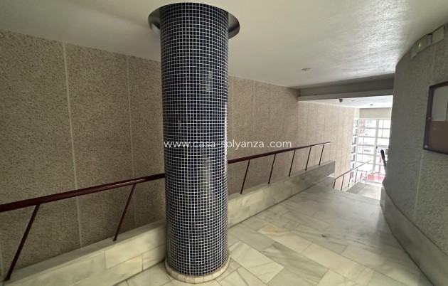 Resale - Apartment / flat - Torrevieja - Costa Blanca