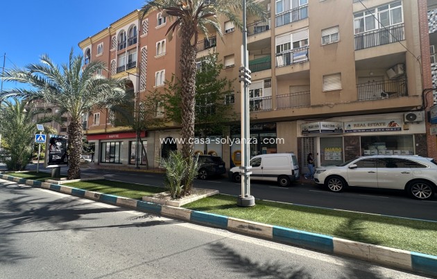 Resale - Apartment / flat - Torrevieja - Costa Blanca