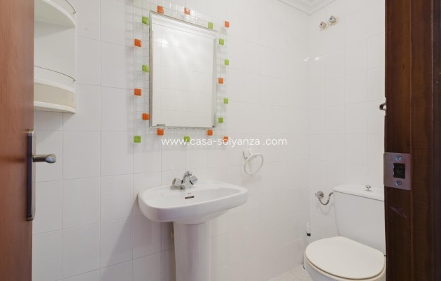 Resale - Apartment / flat - Torrevieja - Costa Blanca