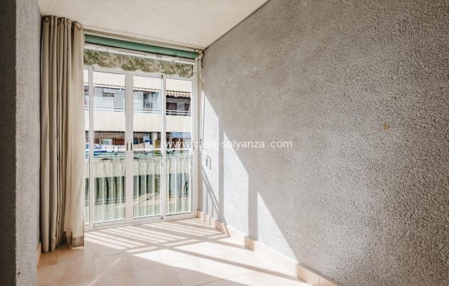 Resale - Apartment / flat - Torrevieja - Costa Blanca