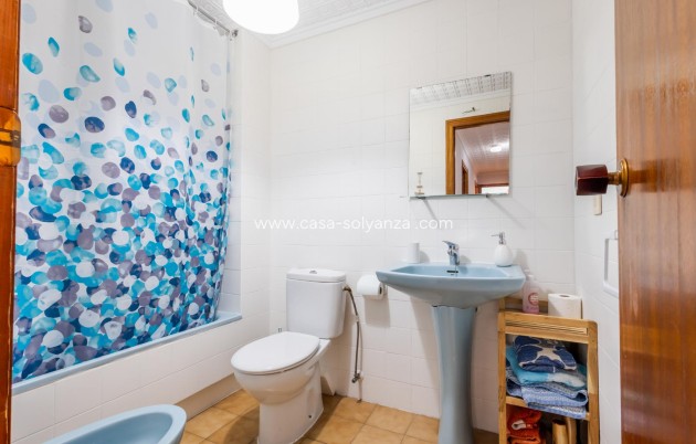 Resale - Apartment / flat - Torrevieja - Costa Blanca