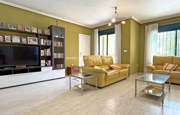Wiederverkauf - Wohnung - Orihuela Costa - Lomas De Campoamor