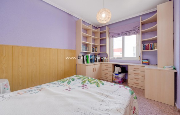 Resale - Apartment / flat - Torrevieja - Costa Blanca