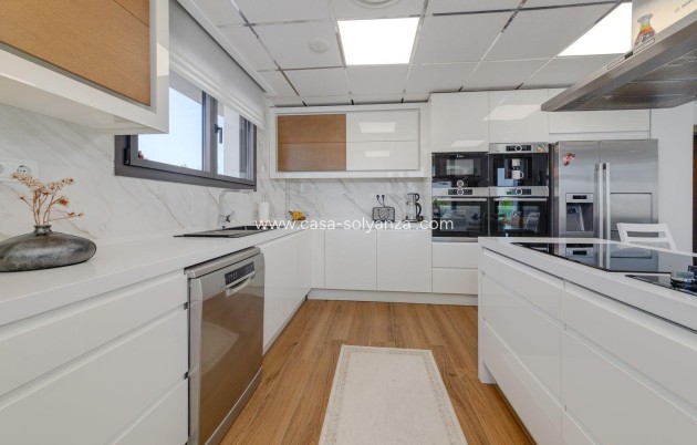 Resale - Villa - Torrevieja - Costa Blanca