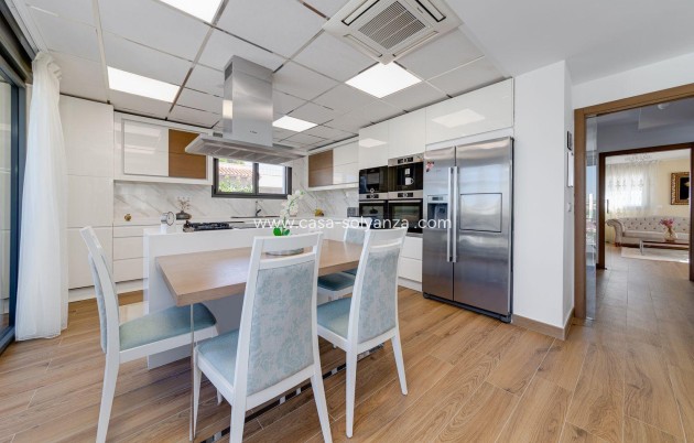 Resale - Villa - Torrevieja - Costa Blanca