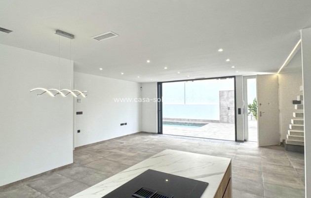 Resale - Villa - Torrevieja - Los Balcones