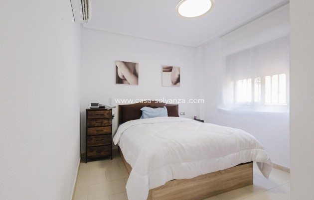 Resale - Villa - Torrevieja - Costa Blanca