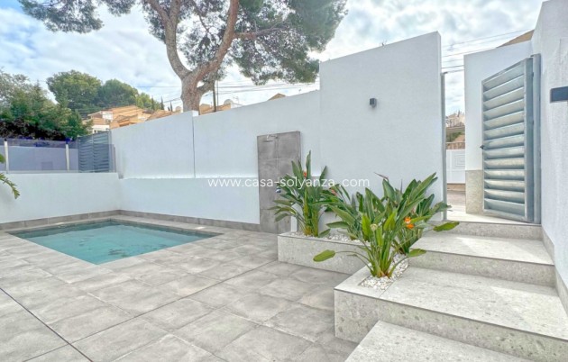Resale - Villa - Torrevieja - Los Balcones