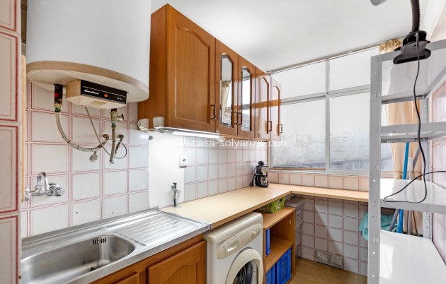 Resale - Bungalow - Torrevieja - Center