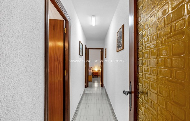 Resale - Bungalow - Torrevieja - Center