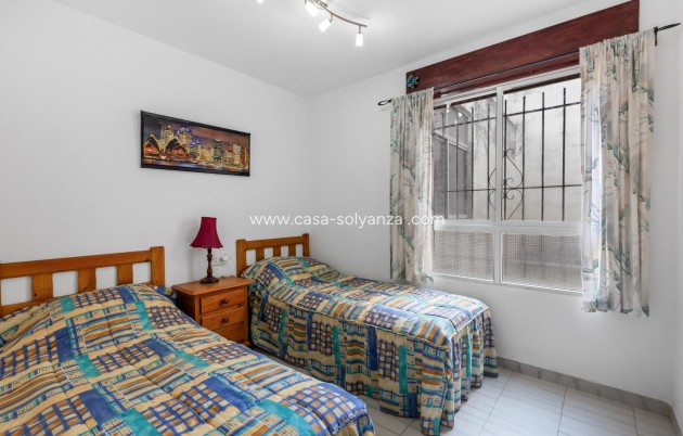 Resale - Bungalow - Torrevieja - Center