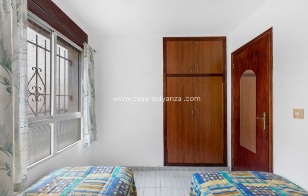 Resale - Bungalow - Torrevieja - Center