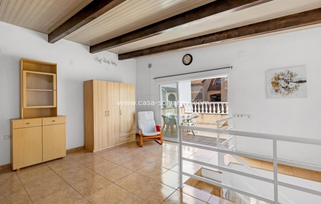 Resale - Bungalow - Torrevieja - Center