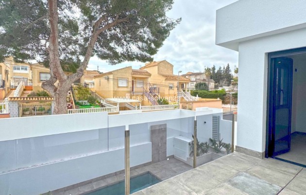 Resale - Villa - Torrevieja - Los Balcones