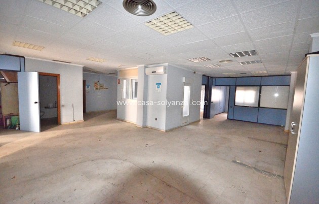 Resale - Apartment / flat - Torrevieja - Center