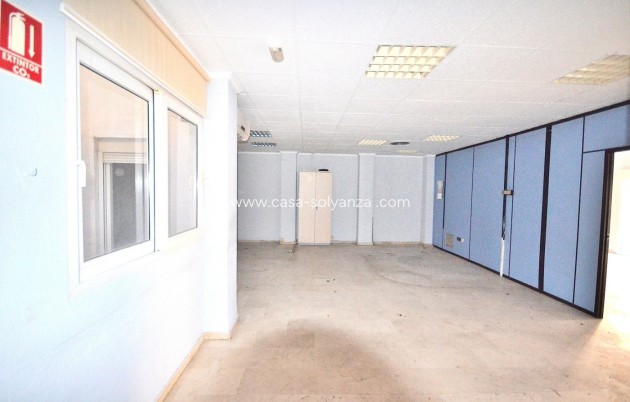 Resale - Apartment / flat - Torrevieja - Center