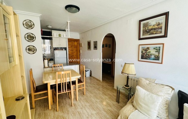 Resale - Apartment / flat - Torrevieja - Costa Blanca