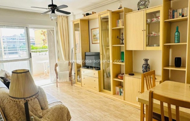 Resale - Apartment / flat - Torrevieja - Costa Blanca