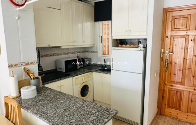 Resale - Apartment / flat - Torrevieja - Costa Blanca