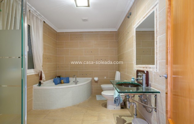Revente - Villa - Torrevieja - Los Balcones