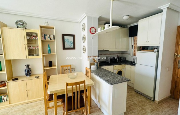 Resale - Apartment / flat - Torrevieja - Costa Blanca