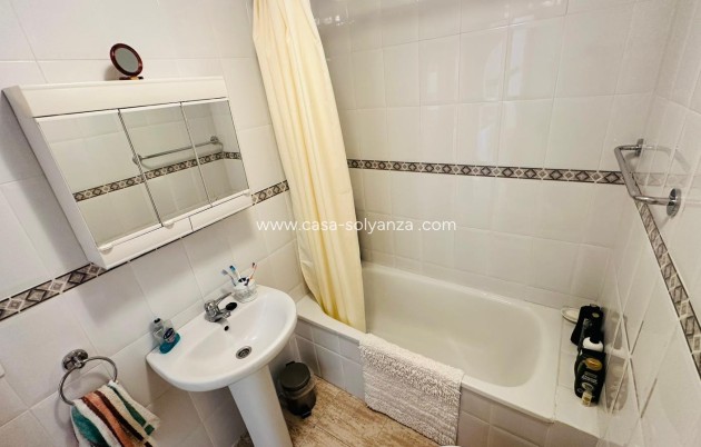 Resale - Apartment / flat - Torrevieja - Costa Blanca