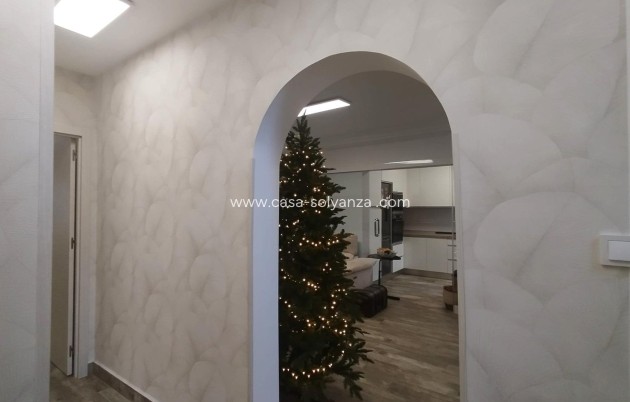 Resale - Villa - San Miguel de Salinas - Inland