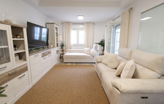 Resale - Villa - San Miguel de Salinas - Inland