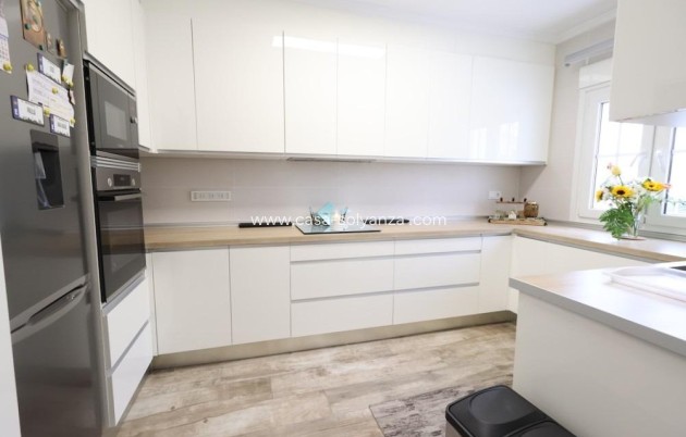 Resale - Villa - San Miguel de Salinas - Inland