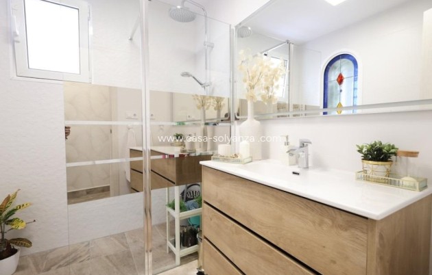 Resale - Villa - San Miguel de Salinas - Inland