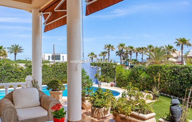 Resale - Villa - Torrevieja - La Mata