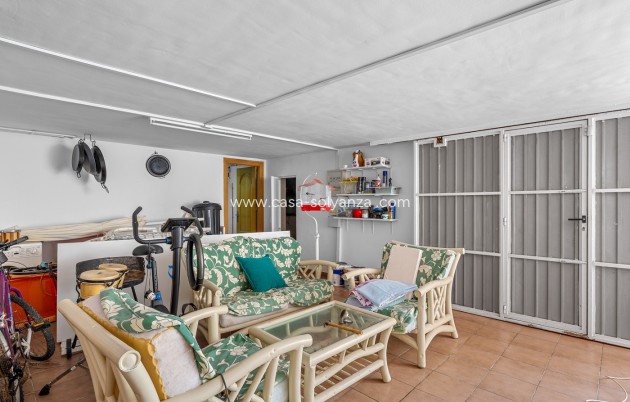 Resale - Villa - Torrevieja - La Mata