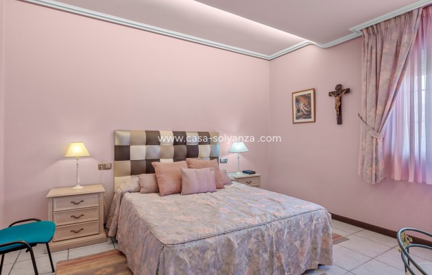 Resale - Villa - Torrevieja - La Mata