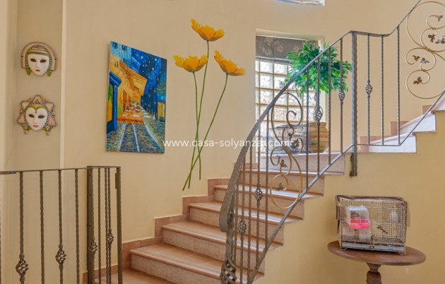 Resale - Villa - Torrevieja - La Mata