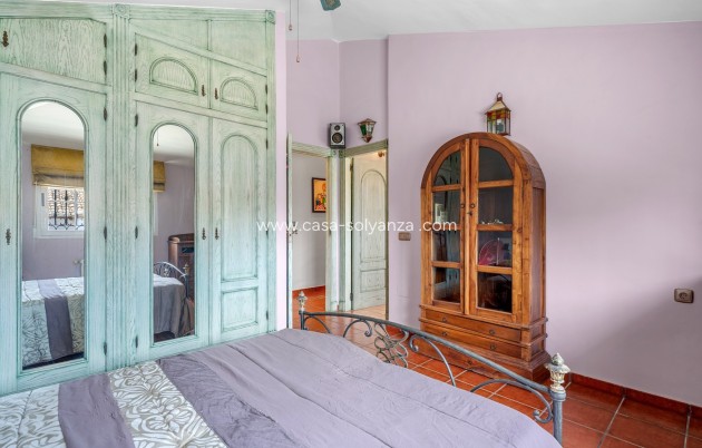 Resale - Villa - Torrevieja - La Mata