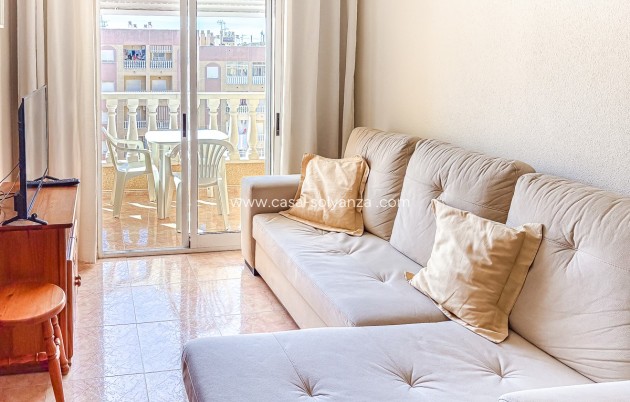 Resale - Apartment / flat - Torrevieja - Parque de las Naciones