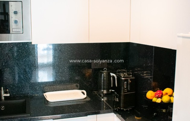 Resale - town_house - Torrevieja - La Mata