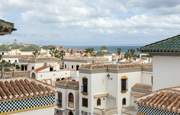 Resale - town_house - Torrevieja - La Mata