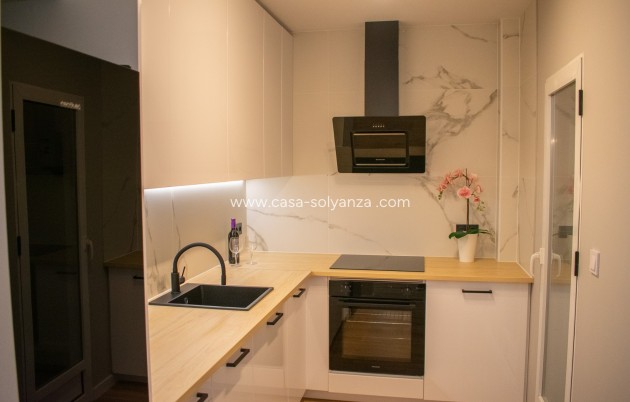 Resale - terraced_house - Orihuela Costa - Punta Prima